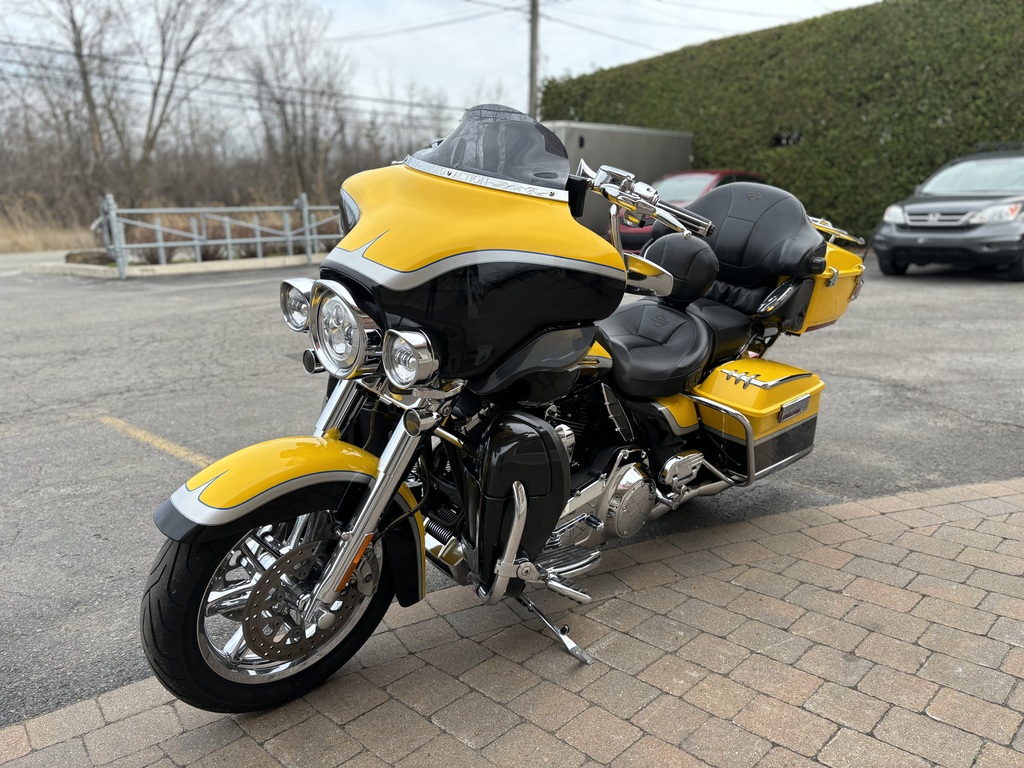 Harley-Davidson CVO Electra Glide Ultra 2012