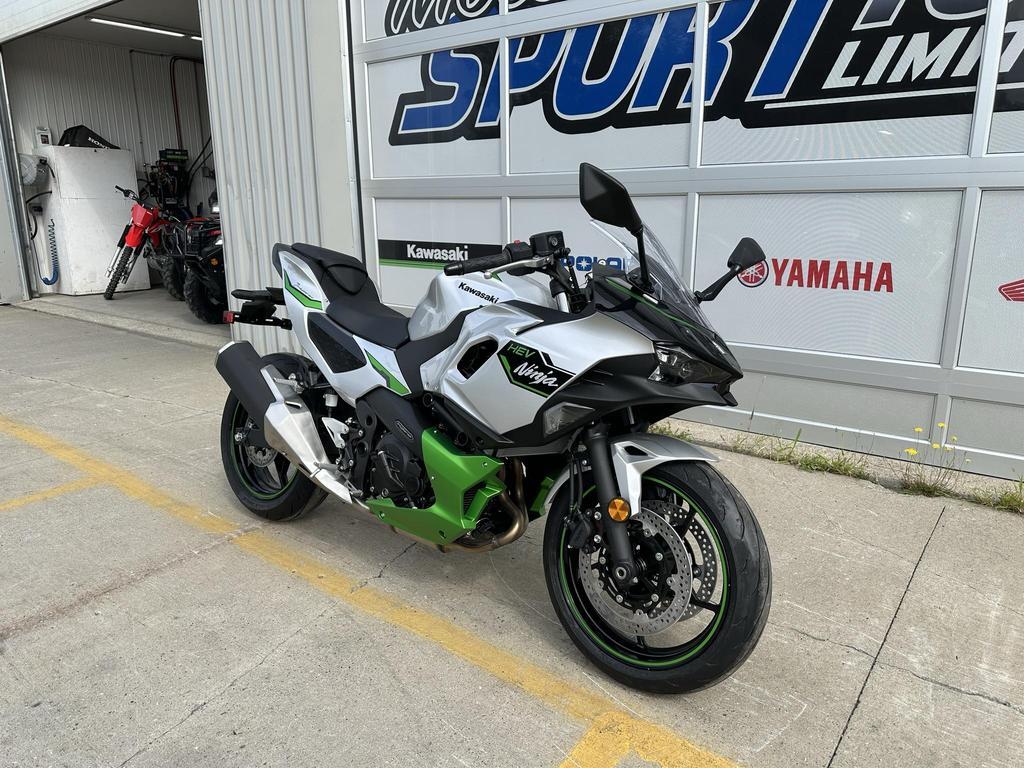 Kawasaki NINJA 7 HYBRIDE 2024