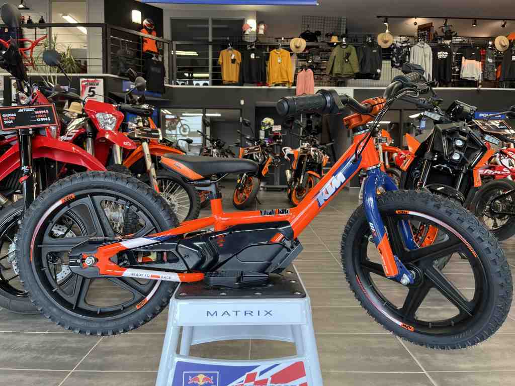 KTM STACYC 16eDrive 2024