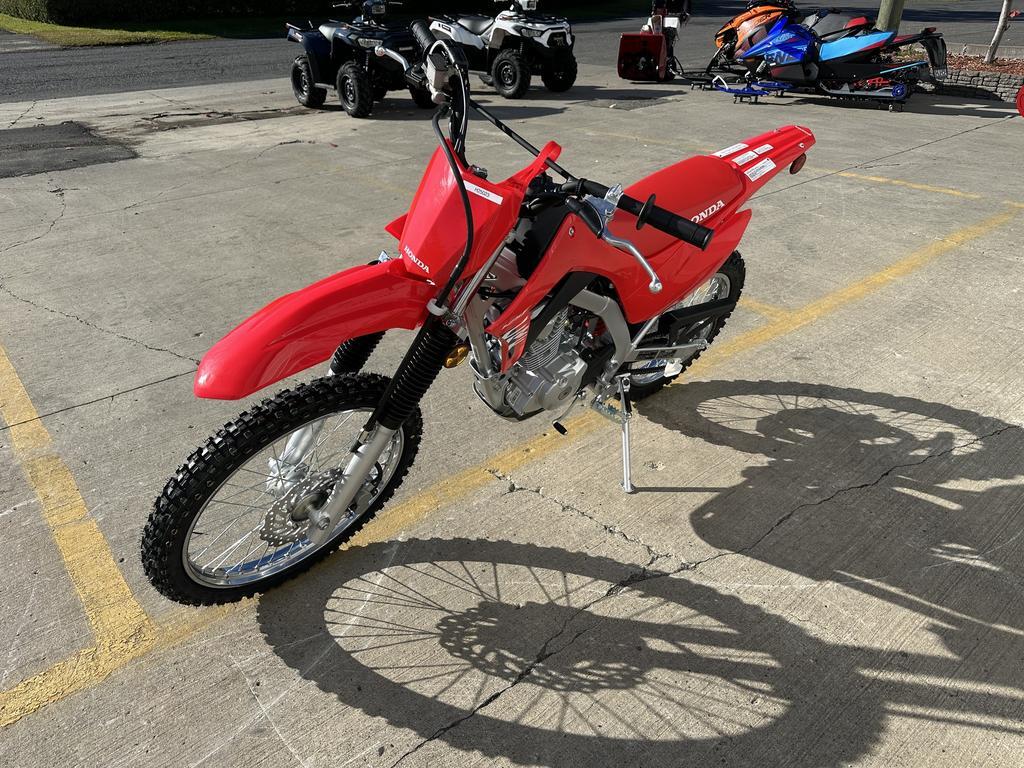 Honda CRF 125 FB (Grandes Roues) 2025