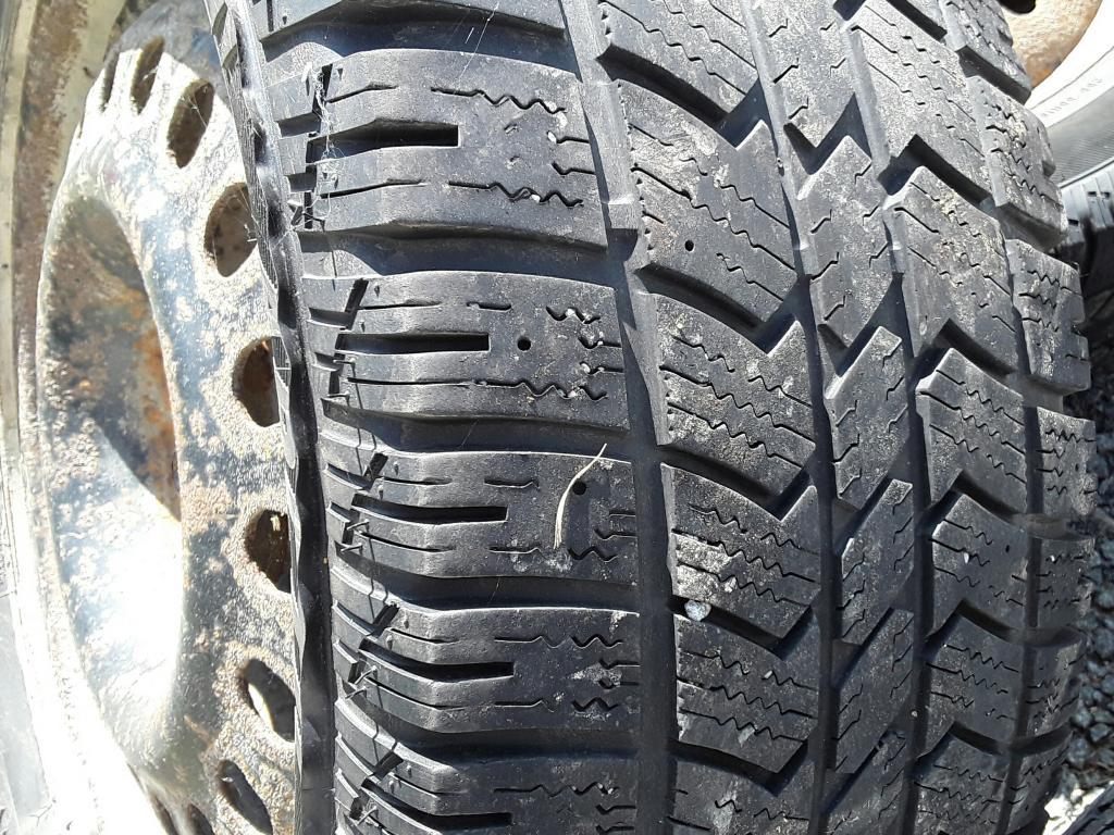 Pneus d'hiver 255/55R18 Artic claw Winter XSi M+Sus