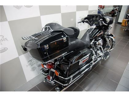 Harley-Davidson FLHTC Electra Glide Classic 2006