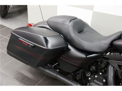 Harley-Davidson FLTRXS Road Glide Special 2015