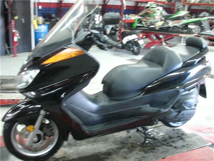 Yamaha Majesty Touring Scooter 2008