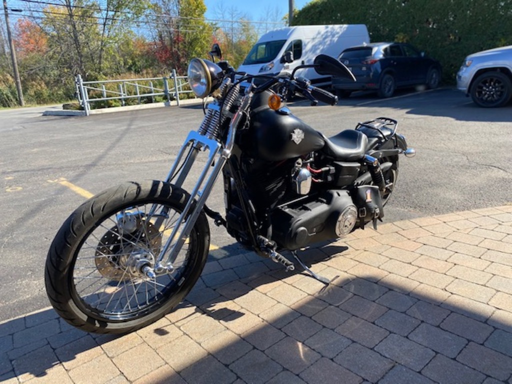 Harley-Davidson FXDBI Street Bob 2006