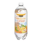 Eau pétillante aromatisée à la mandarine et à l'orange