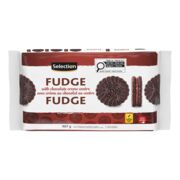 Biscuits sandwichs au fudge centre au chocolat