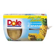 Petits morceaux d'ananas dans du jus d'ananas