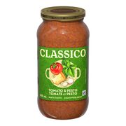 Sauce pour pâte aux tomates et pesto