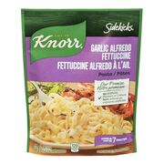 Fettucine Alfredo à l'ail