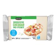 Fromage cheddar blanc mi-fort