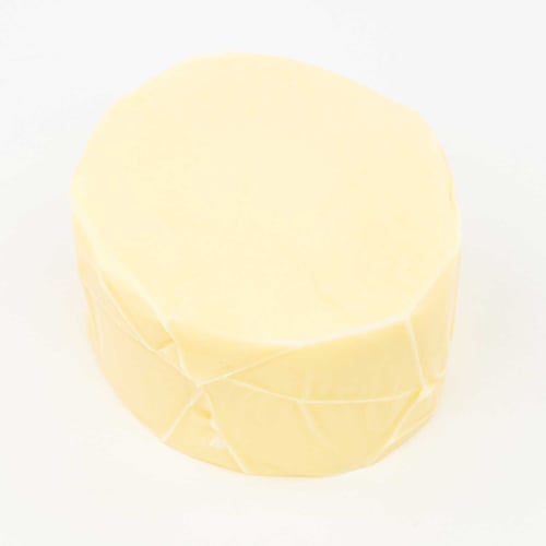 Provolone canadien coupé