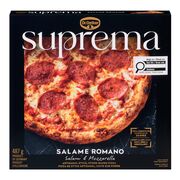 Pizza au salami et mozzarella surgelée