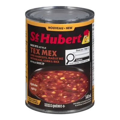 Soupe style Tex-Mex avec haricots, maïs et riz épicée