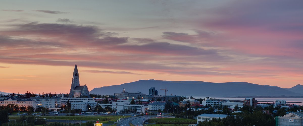 Reykjavik guide voyage aubaine — Reykjavik et l'Islande à rabais : le guide 2026 pour les voyageurs du Canada (photo : Diego Delso, CC BY-SA 4.0)