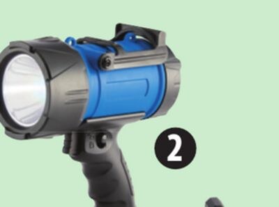 MASTERCRAFT 280-Lumen LED IPX7 Waterproof Work …