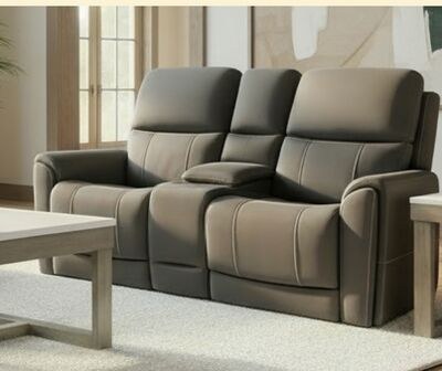 Triple Power Reclining Loveseat with Power Cons…