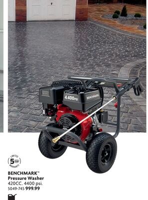 BENCHMARK™ Pressure Washer
