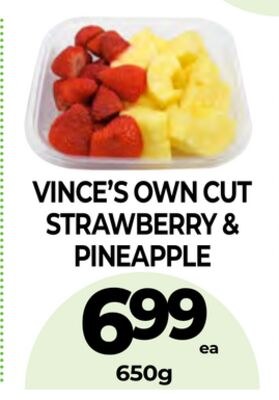 VINCE'S OWN CUT STRAWBERRY & PINEAPPLE