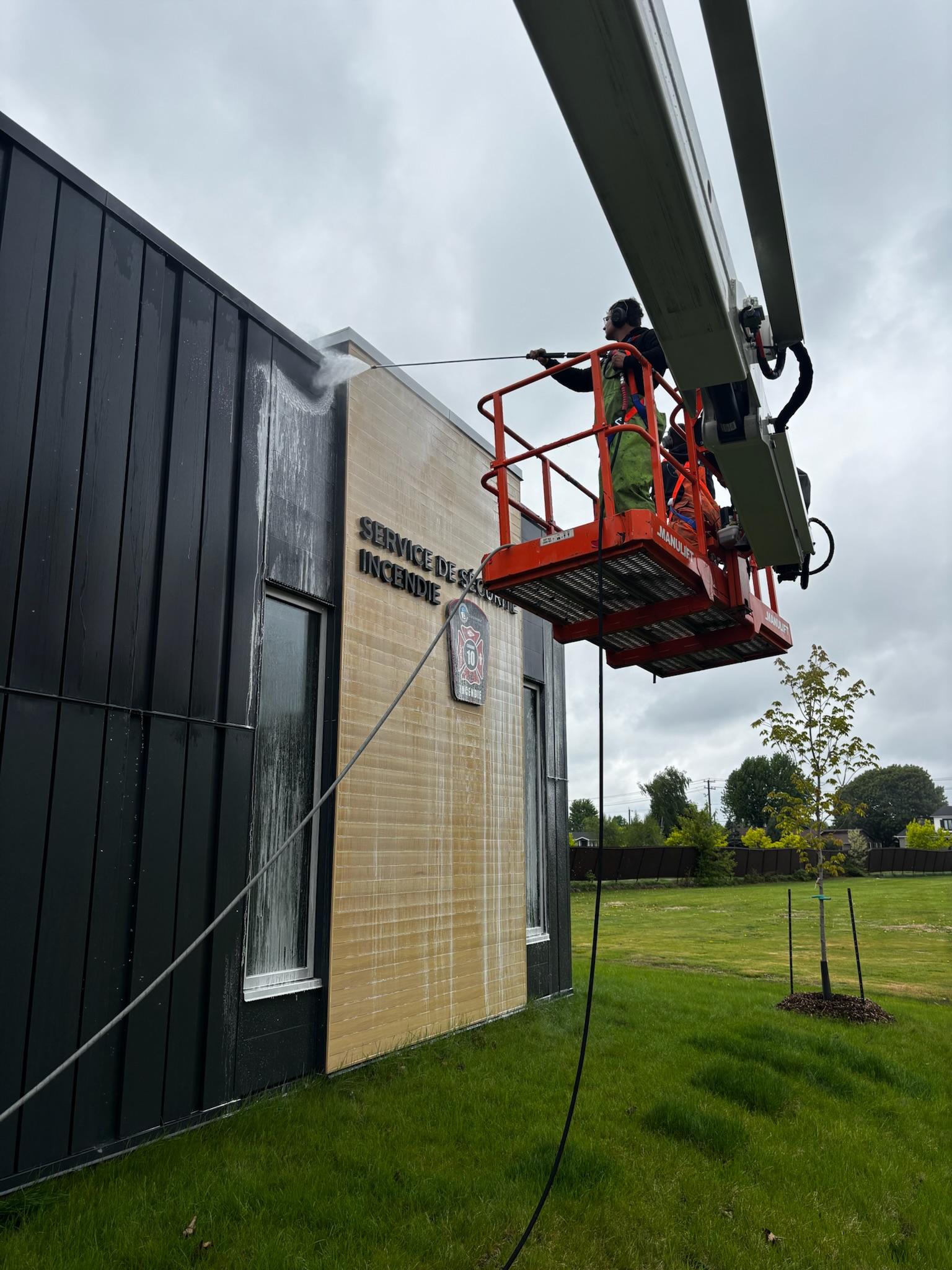 Premium Package — complete exterior cleaning