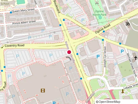 Location of Linen Chest at 1200 St. Laurent Blvd #111, Ottawa
