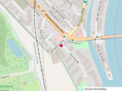 Emplacement de Classique Gym au 2 Place Yvon Plourde, Charlemagne