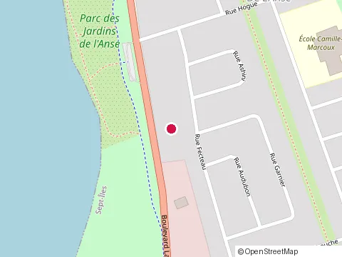 Location of Couche-Tard at 1114 Boul Laure, Sept-Îles