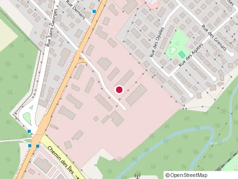 Location of Carrier & Fils at 8 Rue des Émeraudes, Lévis