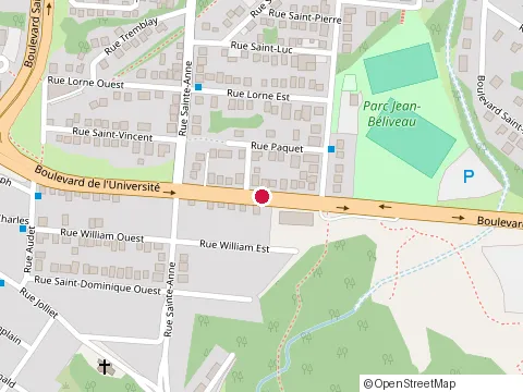 Emplacement de Centre de Services Scolaire des Rives-du-Saguenay au 82 boulevard de l'Université E, Chicoutimi
