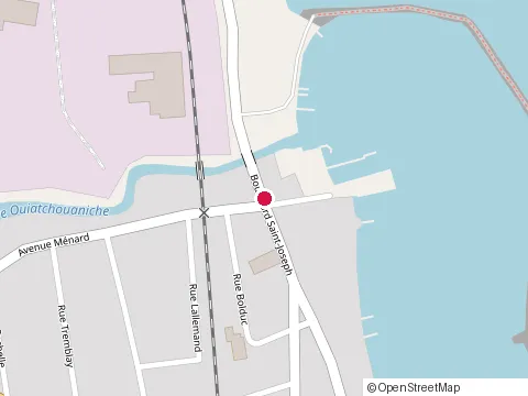 Location of Chapeau de Troll Roberval at 1165 boulevard Saint-Joseph, Roberval