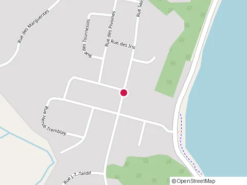 Location of Construction de Haut Niveau at 2082 Rue St Pierre, La Baie