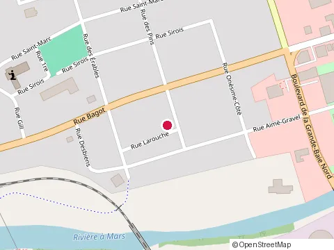 Location of Constructions Michel Tremblay at 639 Rue des Sagueneens, Chicoutimi