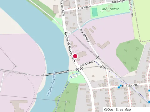 Location of Pizza Hut at 415 Ave. de Buckingham, Gatineau