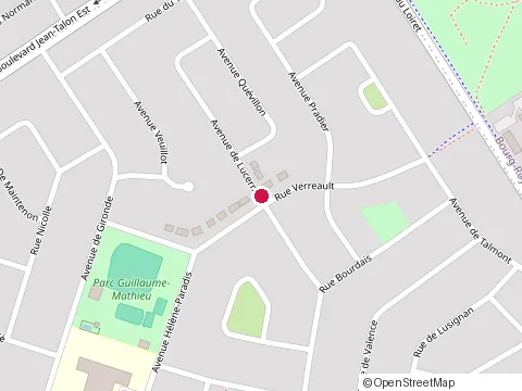 Location of Re Novation Excellence at 9185 avenue de Lucerne, Québec