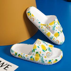 Pantoufles femme graffiti semelle souple