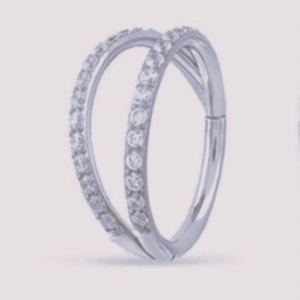 Boucles d'oreilles et bague de nez