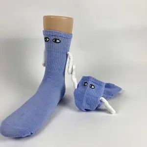Chaussettes couple assorties mi-tube noir blanc