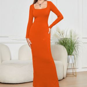 Robe noire manches longues, compression ventre