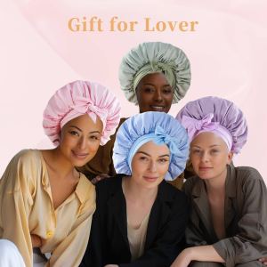 Bonnet satin soie, cheveux ondulés frisés naturels, sommeil