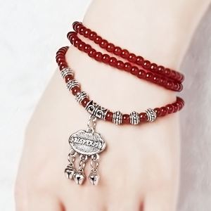 Bracelet agate rouge perles porte-bonheur