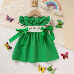 Robe manches volantées broderie arc-en-ciel nœud fillette