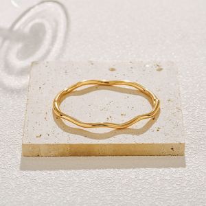Simple bracelet doré