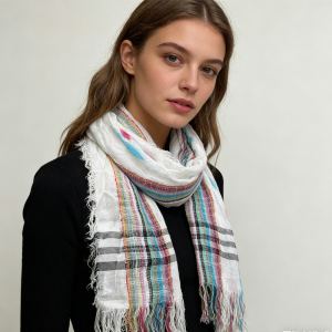 2 foulards carrés rayés colorés franges