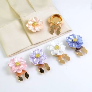 Broche magnétique florale accessoire décoratif léger