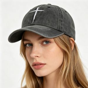Casquette croix brodée coton lavé streetwear 2 pcs