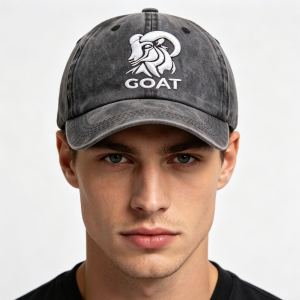 Casquette chèvre brodée coton lavé 2 pcs