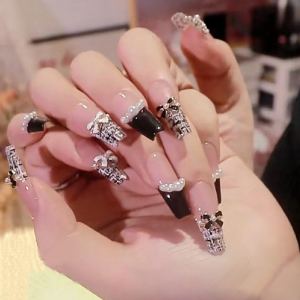 24 ongles art CC noir blanc