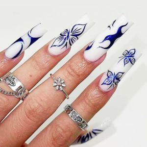 24 ongles art papillon bleu