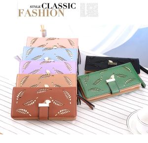 Portefeuille long femme design feuille ajourée avec fermeture éclair