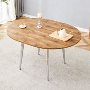 Table MDF grain bois plateau, pieds métal argent, design moderne